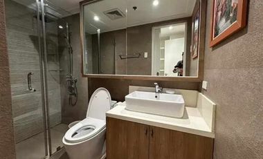 2BR Condo For Rent in McKinley Garden Villas Taguig City