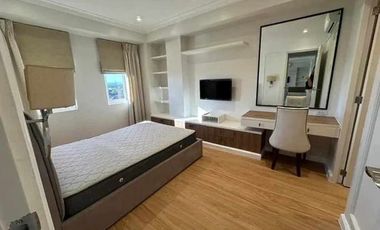 2BR Condo For Rent in McKinley Garden Villas Taguig City