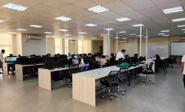 Office Space For Lease in Dasmariñas Cavite 224SQM. Good For Any kind of Office.