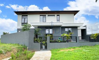 Mondia Nuvali Parkside Modern HouseFor Sale
