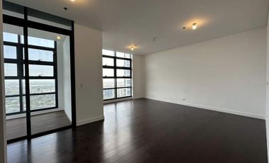 GARDEN TOWERS - PENTHOUSE 4 Bedrooms For Sale