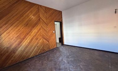 Departamento Tipo Casa en alquiler en Valentin Alsina