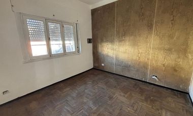 Departamento Tipo Casa en alquiler en Valentin Alsina