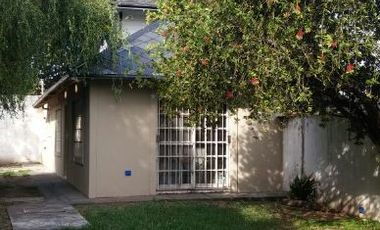 Casa en alquiler en Ituzaingo Norte