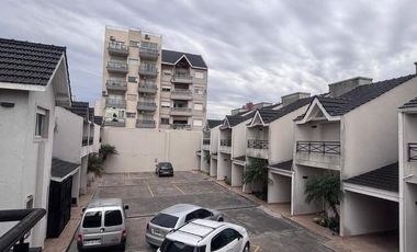 Duplex en venta en Lanus Este