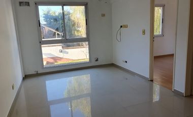 Departamento en alquiler en Villa Luzuriaga