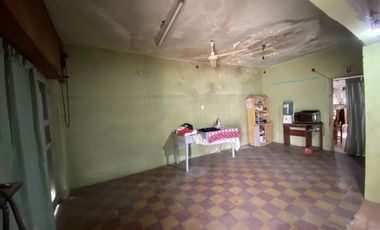 CASA A REF EN VENTA 4 AMB CON 2 LOCALES ALEJ KORN