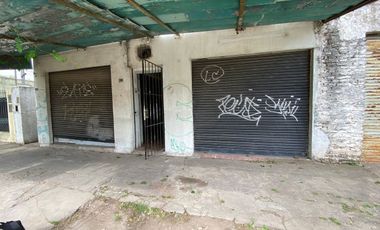 CASA A REF EN VENTA 4 AMB CON 2 LOCALES ALEJ KORN