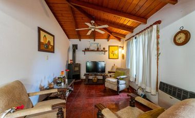 CASA EN VENTA 3 DORMITORIOS PUEBLO ESTHER PILETA