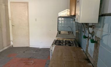 VENTA PH EN DUPLEX 2AMB C/PATIO HAEDO