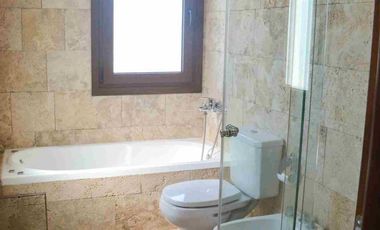 Venta de  Casa Amueblada en Las Tipas Nordelta