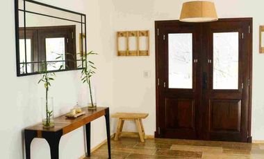 Venta de  Casa Amueblada en Las Tipas Nordelta