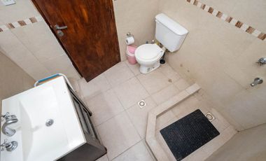 Casa quinta en PORTAL DEL LEYES A PASOS DE LA RUTA