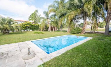 Casa quinta en PORTAL DEL LEYES A PASOS DE LA RUTA