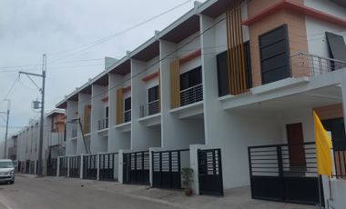 3 Bedroom modern townhouse at the border of las piñas ang bacoor