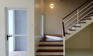 Brand-new Duplex Unit Located in BF Homes