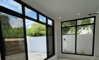 FOR SALE MODERN BRAND NEW HOUSE AT VILLA DE TOLEDO, STA ROSA LAGUNA