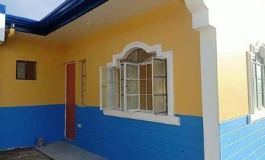 2 Bedrooms Bungalow Type Near Mall of Asia Via Cavitxt