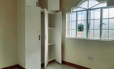 2 Bedrooms Bungalow Type Near Mall of Asia Via Cavitxt