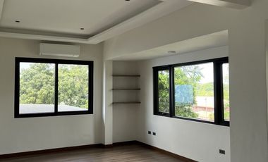 5 Bedroom House for Sale inside Ayala Alabang Village, Muntinlupa with pool