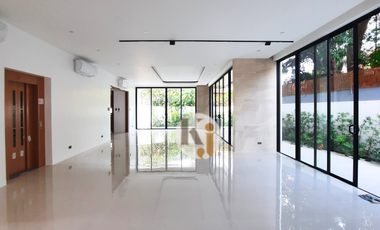 House and Lot for Sale at Ayala Alabang Village, Muntinlupa City