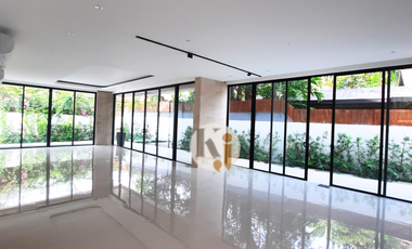 House and Lot for Sale at Ayala Alabang Village, Muntinlupa City