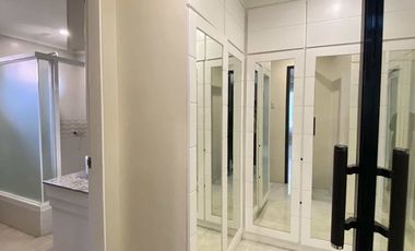 Modern 3 bedroom House for sale