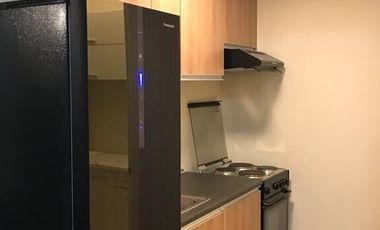 2BR Loft Type Unit with Parking FOR LEASE / RENT at Avida Towers 34th Street BGC Taguig