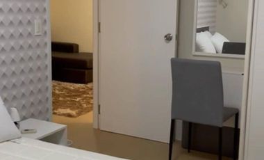 2BR Loft Type Unit with Parking FOR LEASE / RENT at Avida Towers 34th Street BGC Taguig