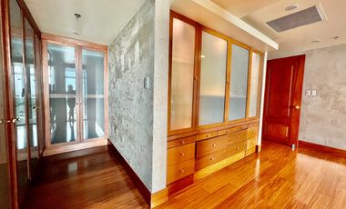 One Roxas Triangle: 4BR Penthouse for Sale: 527 sqm, 3 parking, Rare at Makati