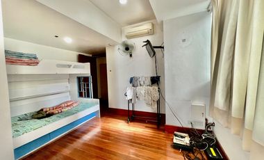 One Roxas Triangle: 4BR Penthouse for Sale: 527 sqm, 3 parking, Rare at Makati
