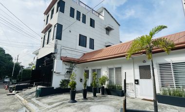 BF HOMES 8 DOOR APARTMENT FOR SALE