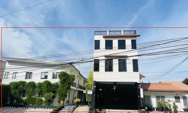 BF HOMES 8 DOOR APARTMENT FOR SALE
