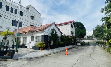 BF HOMES 8 DOOR APARTMENT FOR SALE