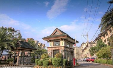 For Sale: Maui Oasis 2BR Condo Sta.Mesa Manila w/ Resort Inspire Amenities