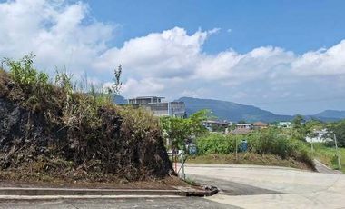 Metro Baguio - 518 SQM Prime Lot W/in a Private Subdivision the Pinewoods Corner Lot