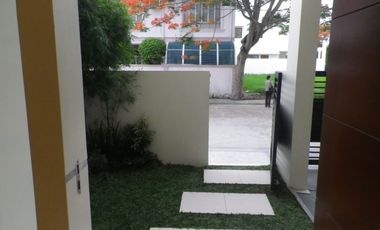 RFO Modern House & Lot in BF Homes Paranaque near The Village Sports Club