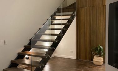 Fully renovated Modern Loft