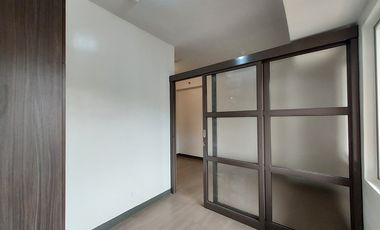 For Rent Studio Deluxe Condo Unit in Highway Hills, Mandaluyong at Pioneer Heights I | 26.99sqm