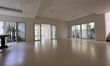 House and Lot for Sale in Bf Homes, Parañaque City