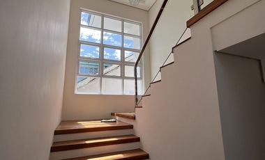 House and Lot for Sale in Bf Homes, Parañaque City