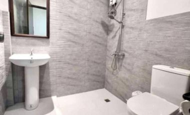 Remodeled House near Airport