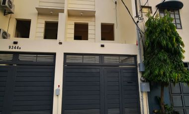 For Rent: 4 bedroom Townhouse in San Antonio Village, Makati City