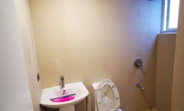 For Rent: 4 bedroom Townhouse in San Antonio Village, Makati City