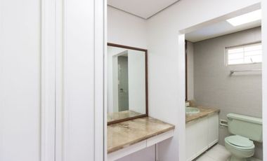 Spacious 4 Bedroom House FOR RENT in Dasmarinas Village, Makati