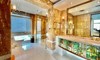 ONE ROXAS TRIANGLE: 4BR Penthouse For Rent, 527 sqm, Facing Manila Bay, 4 parkng