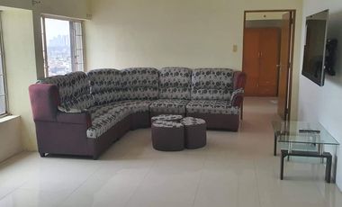 Penthouse in Kingswood Condominium