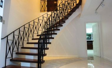 Beautiful 4 Bedroom House FOR RENT in Bel-Air 3, Makati