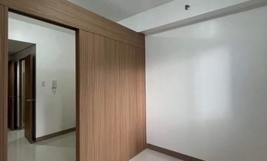 Rent to Own 1 Bedroom 24k Monthly near Roxas Boulevard Rizal Park UP PGH DFA CCP