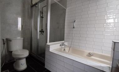 3 Bedroom Unit for Sale in Bay Gardens Condominium, Pasay City